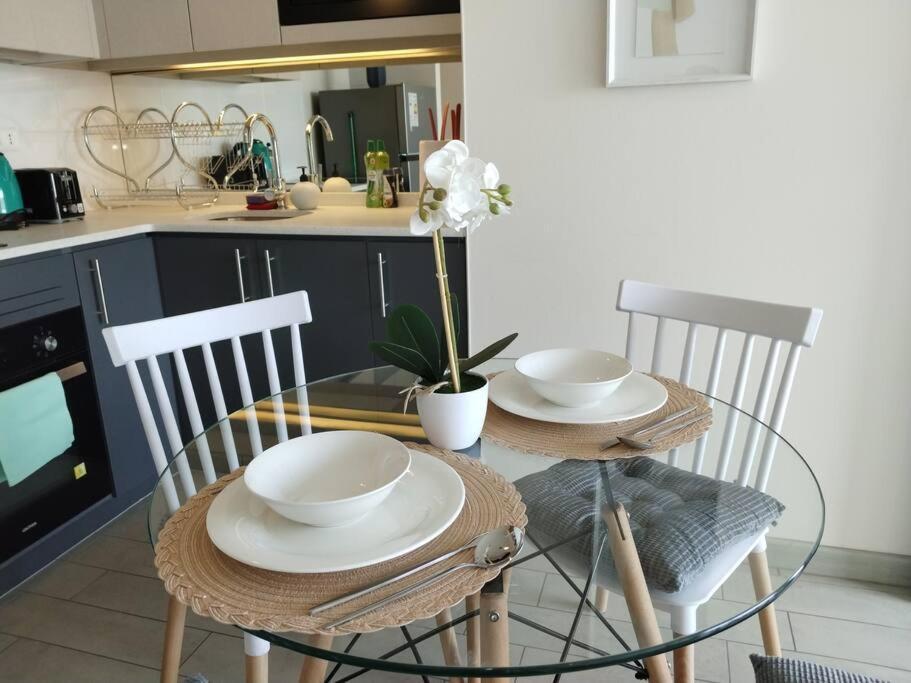 Apartamento Luminoso Y Lindo Depto Con Balcon *